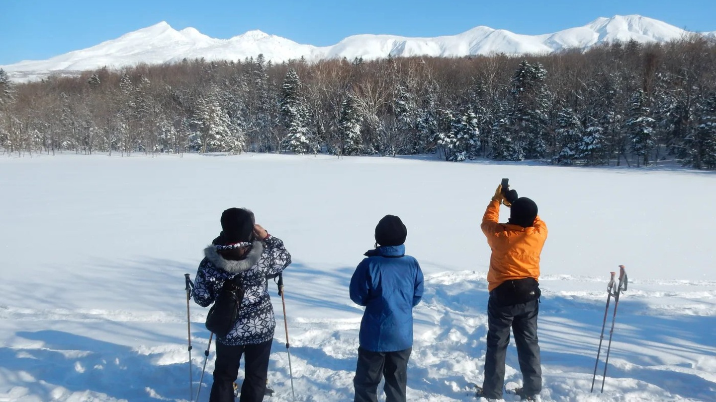 北海道知床世界遺產雪鞋健行｜走進知床五湖原始森林