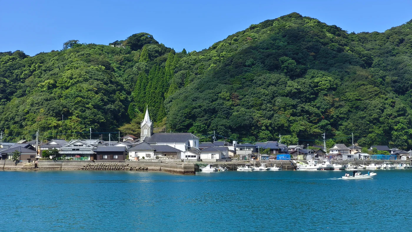 熊本縣天草市世界遺產崎津集落｜野生海豚近距離觀察・板前壽司饗宴