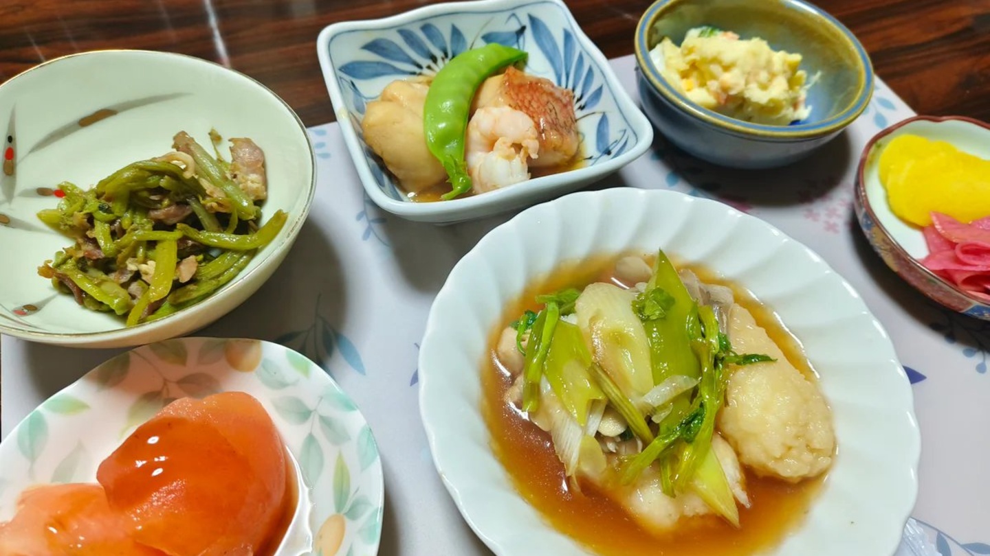 秋田縣大館市烤米棒手作體驗｜圍爐裡的秋田味