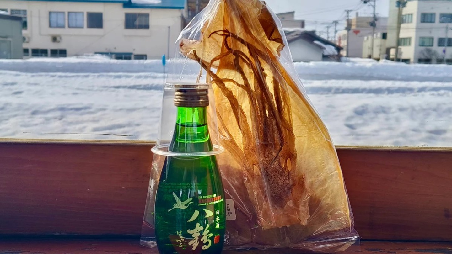 青森縣津輕鐵道煤炭暖爐列車體驗｜爐邊烤魷魚與冬季限定暖爐便當