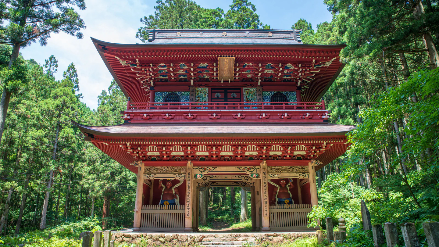 東京出發包車群馬薰衣草高原花海｜天狗信仰名寺，產地現採現吃的水果